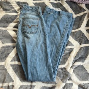 Kimes Ranch Jennifer sugar fade jeans size 4/36 (fits more like a 6)